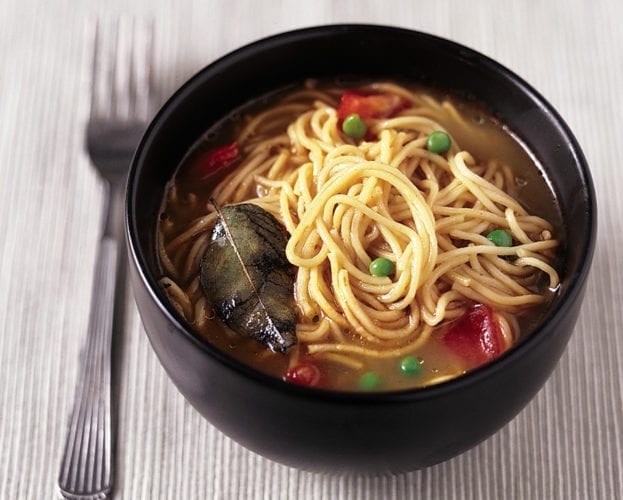 Quick curried noodles