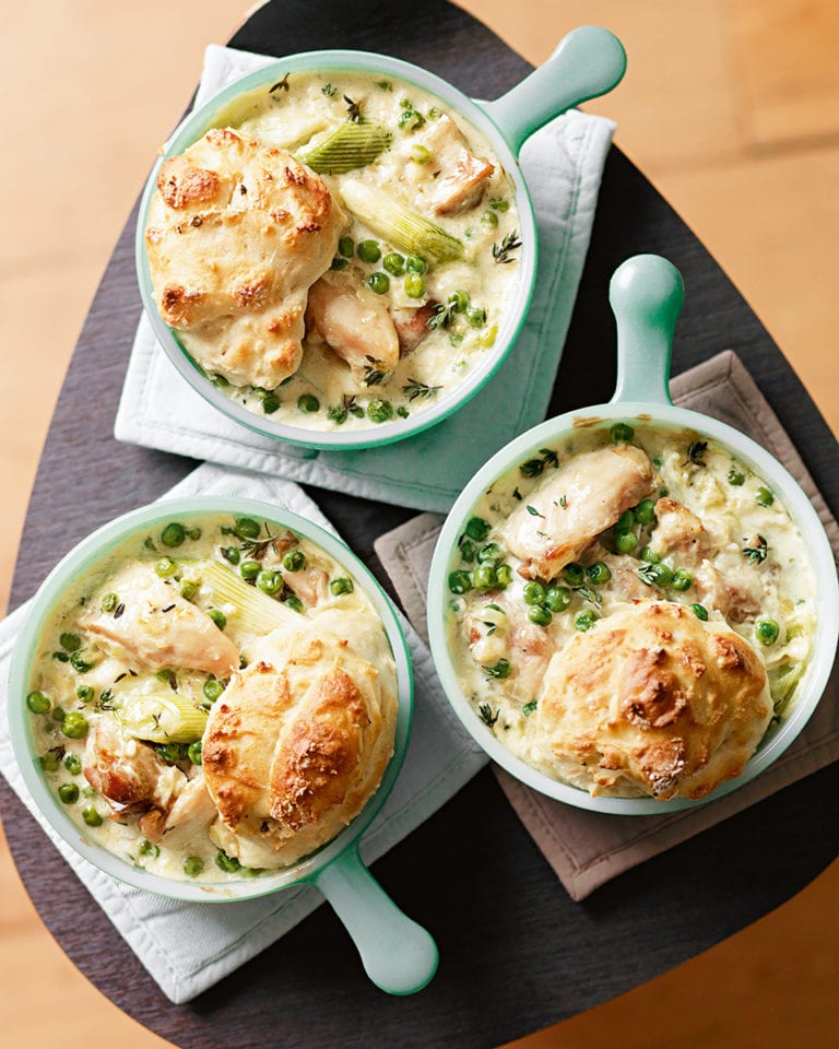 Creamy chicken cobbler