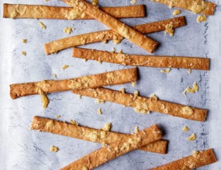 Simple cheese straws