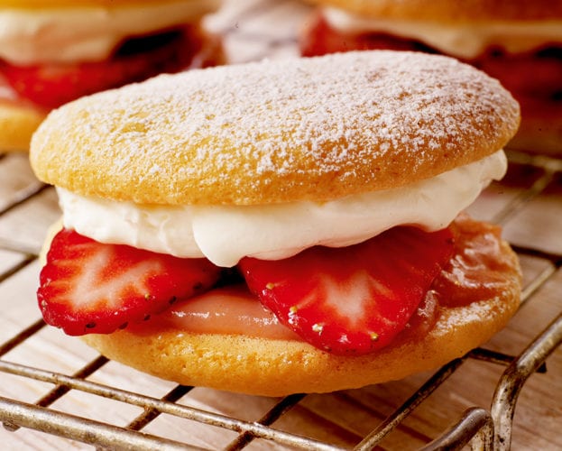 Strawberry curd sponge drops