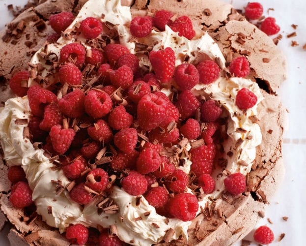 chocolate pavlova