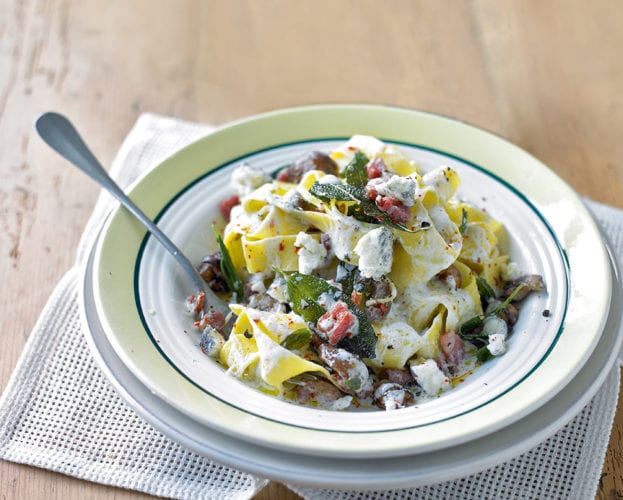 Pappardelle with goat's cheese
