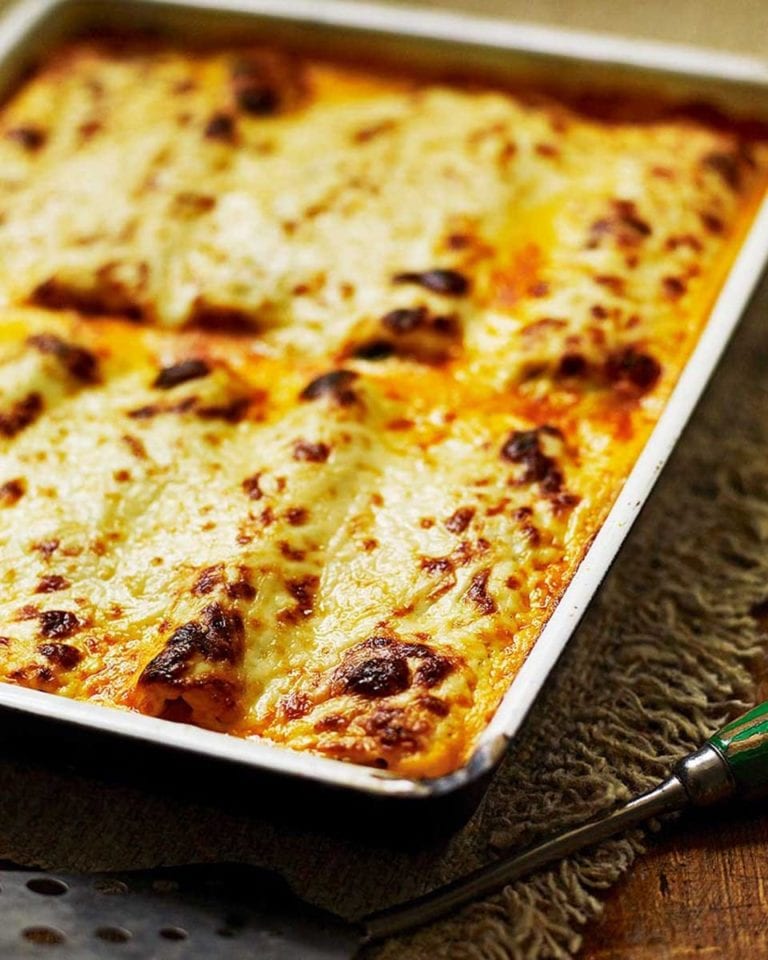 Chicken, goat’s cheese and wild garlic cannelloni