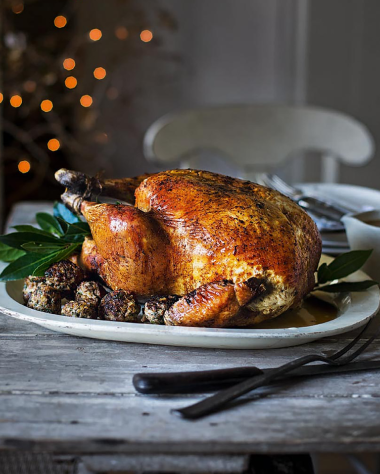 Christmas turkey with juniper and rye stuffing