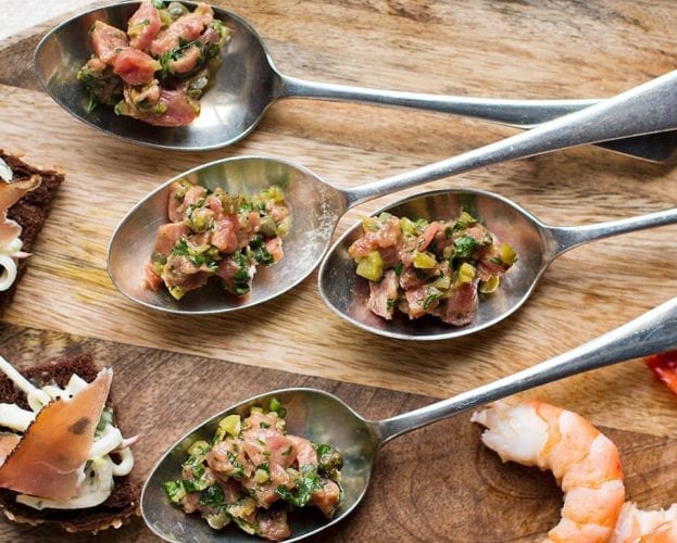 Steak tartare spoons