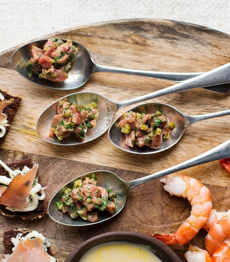 Steak tartare spoons