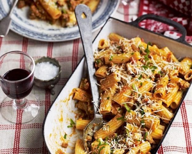 Pasta bake in casserole dish on table