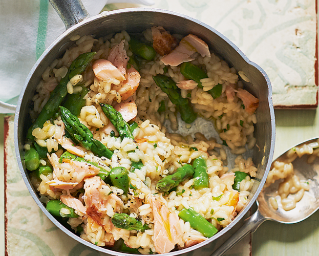 Smoked salmon asparagus risotto