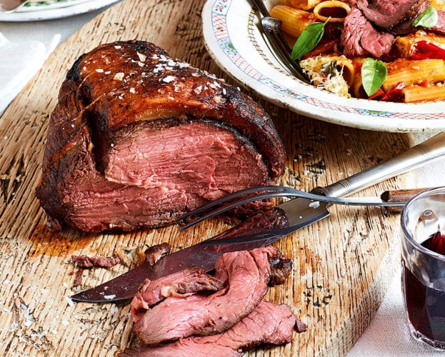 Roast beef and fresh tomato rigatoni