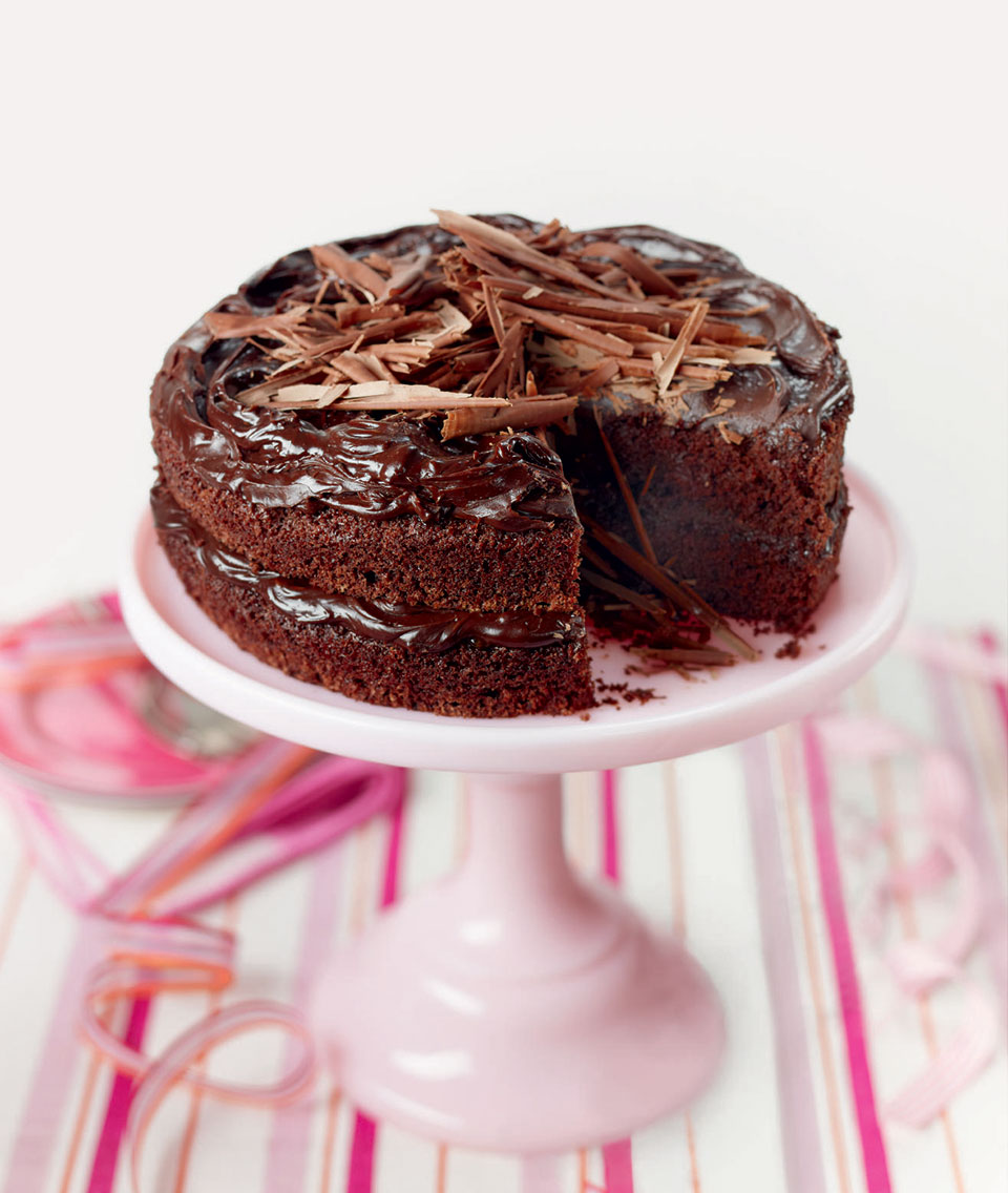 Mary Berry’s very best chocolate and orange cake