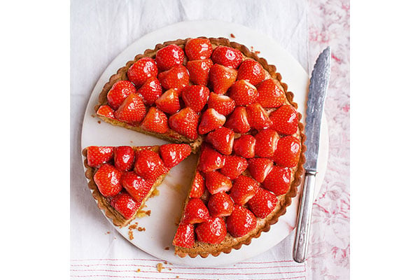 strawberry-frangipane-tart