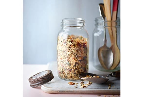 Low-sugar-coconut-granola