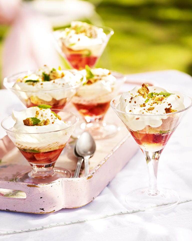 Sparkling strawberry trifles