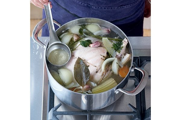 How-to-make-chicken-stock-3