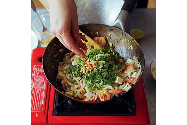 how to make pad thai