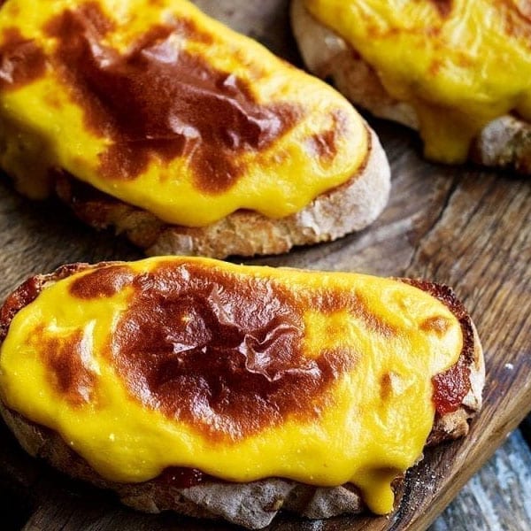 manchego rarebit