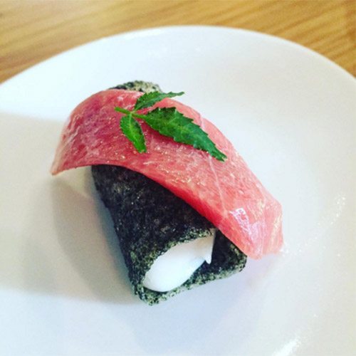 Hedone-inverted-Tori-sushi