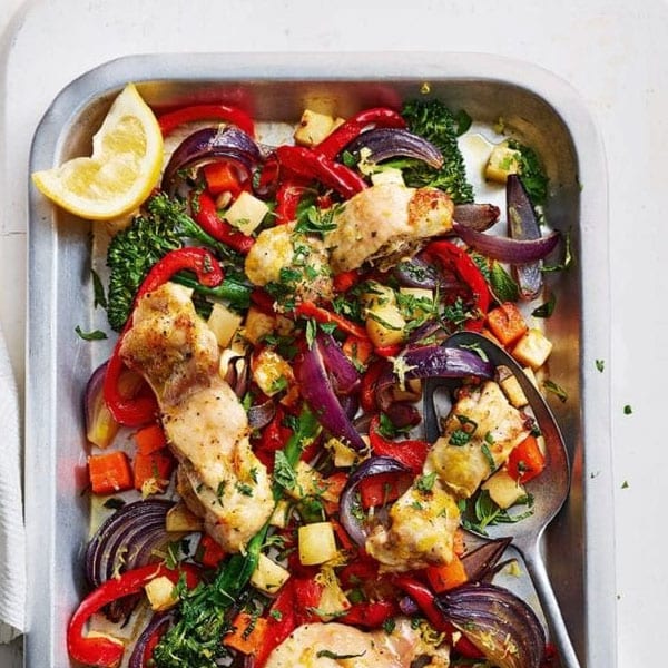 chicken veg traybake