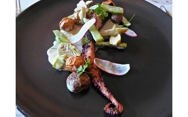 Nine-Ten---octopus-salad