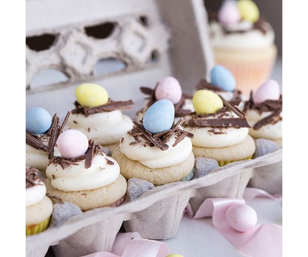 Mini-egg-cupcakes