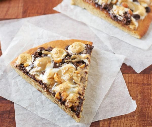 Peanut-Butter-Smores-Pizza