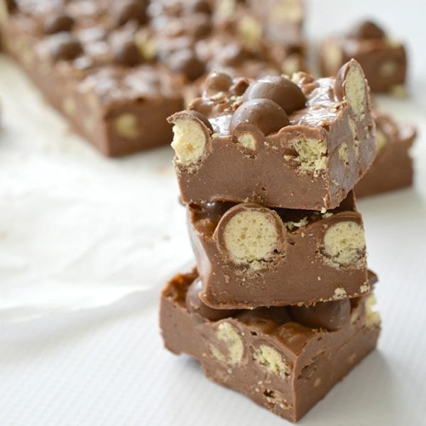 Three-Ingredient-Maltesers-Fudge-1