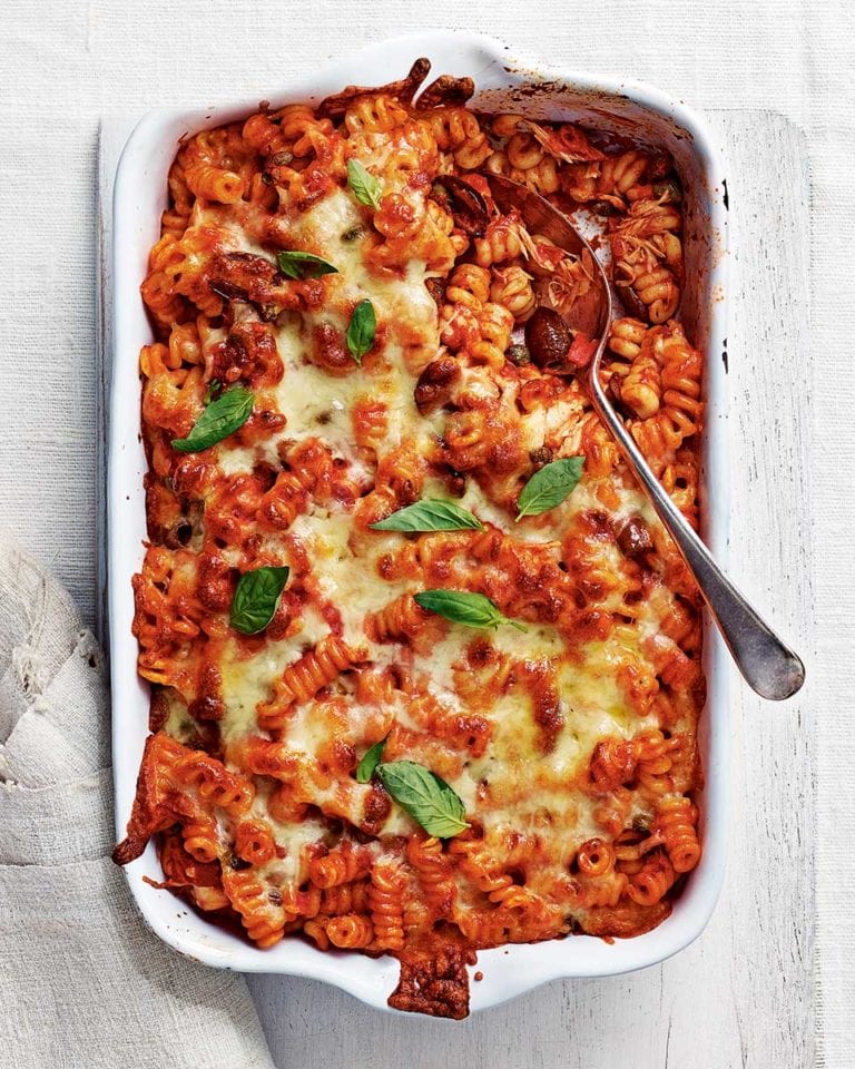 Puttanesca pasta bake