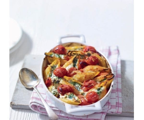 Lemon, ricotta and cherry tomato pasta bake
