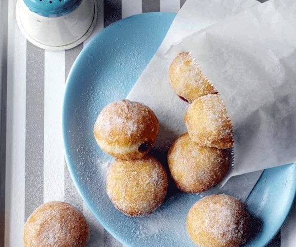 Jammy doughnuts