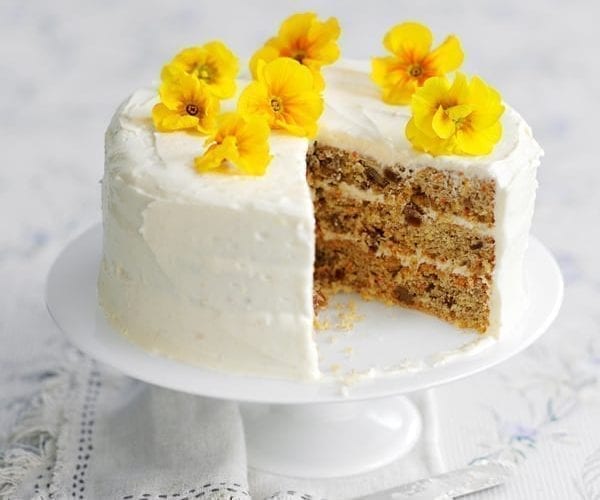 Carrot and walnut cake