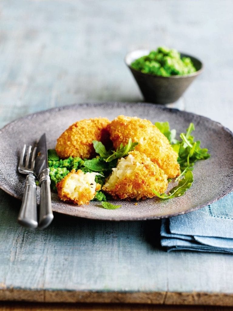 Cheese and potato cakes with pea purée