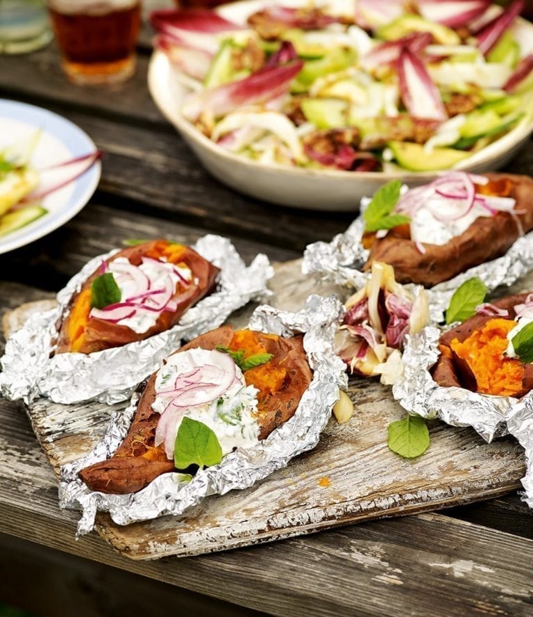 Barbecue sweet potatoes with garlic and herb dressing