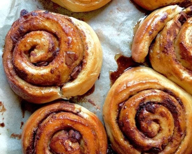 Chocolate and cinnamon buns by Nordic Bakery