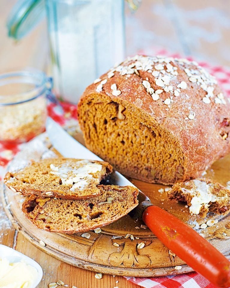 Treacle and walnut loaf