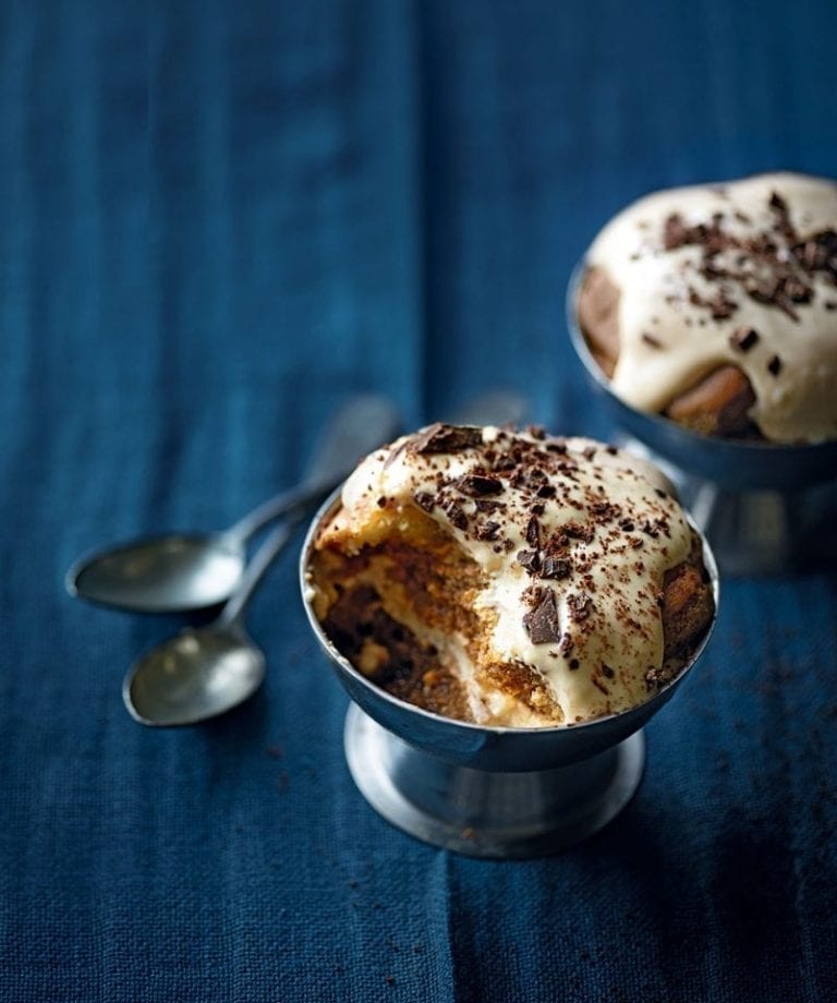 Classic tiramisu