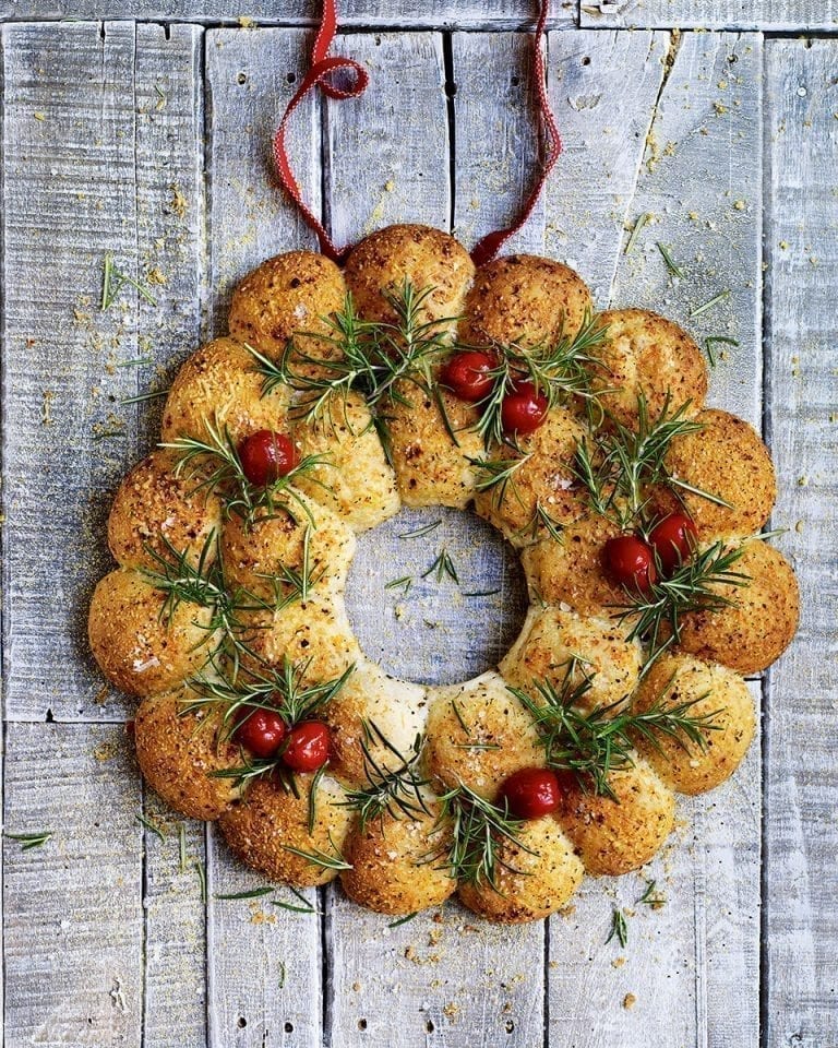 Cheese bread sharing wreath