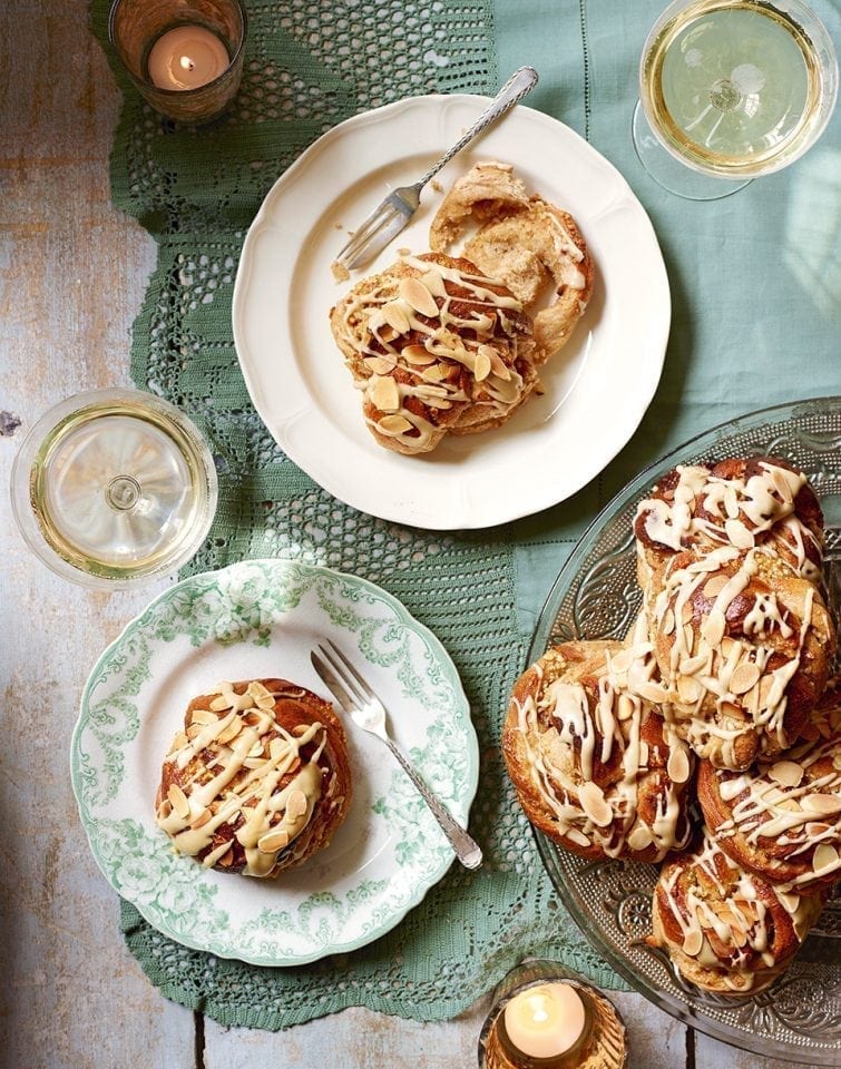 Christmas twists with whisky icing