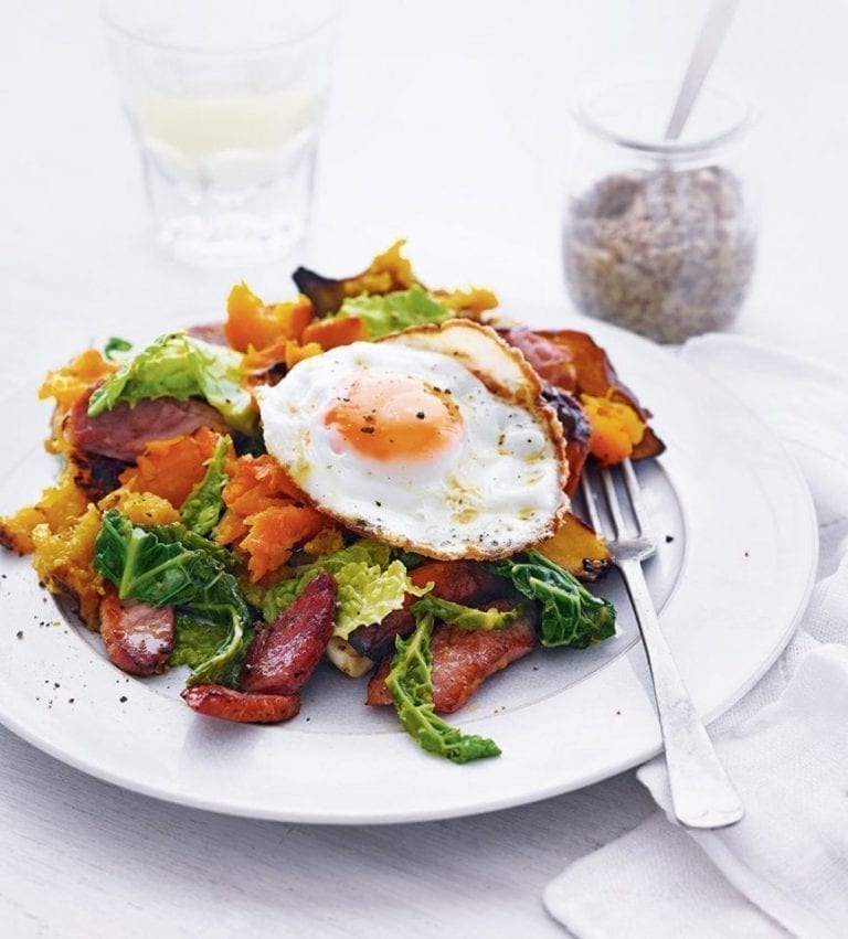 Bubble and squeak with gammon and fried eggs