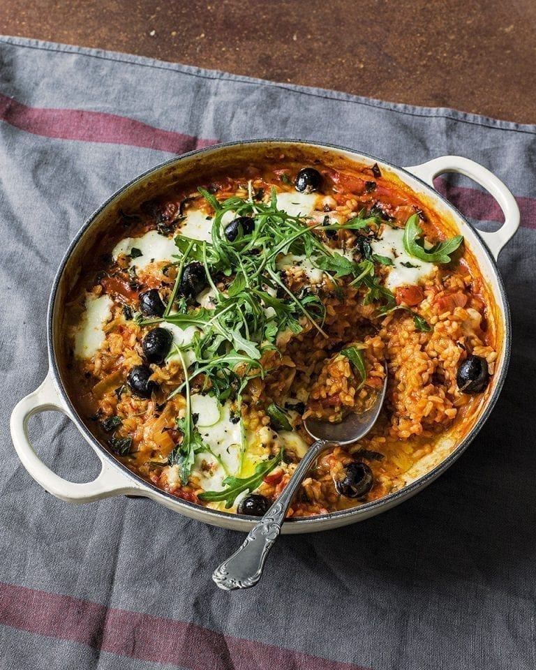 Tomato, olive and mozzarella rice