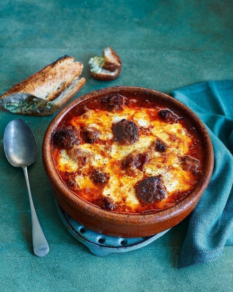 Italian baked meatballs with garlic baguettes