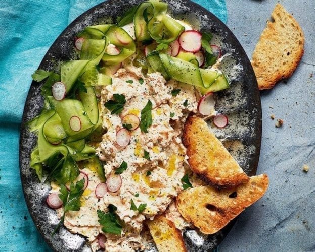 Mackerel pâté with quick-pickled radishes and spelt