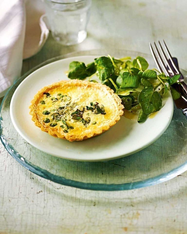 Pesto, pea and watercress tartlets