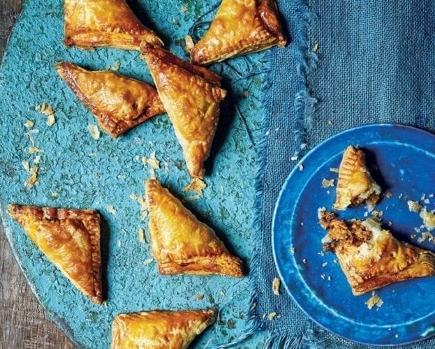 Coriander chicken parcels
