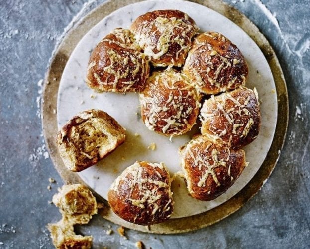 Cheddar rolls
