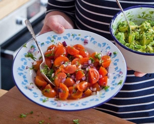 Tomato salsa salad