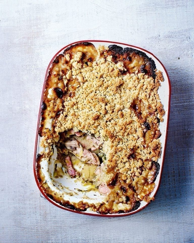 Lighter chicken and bacon pie