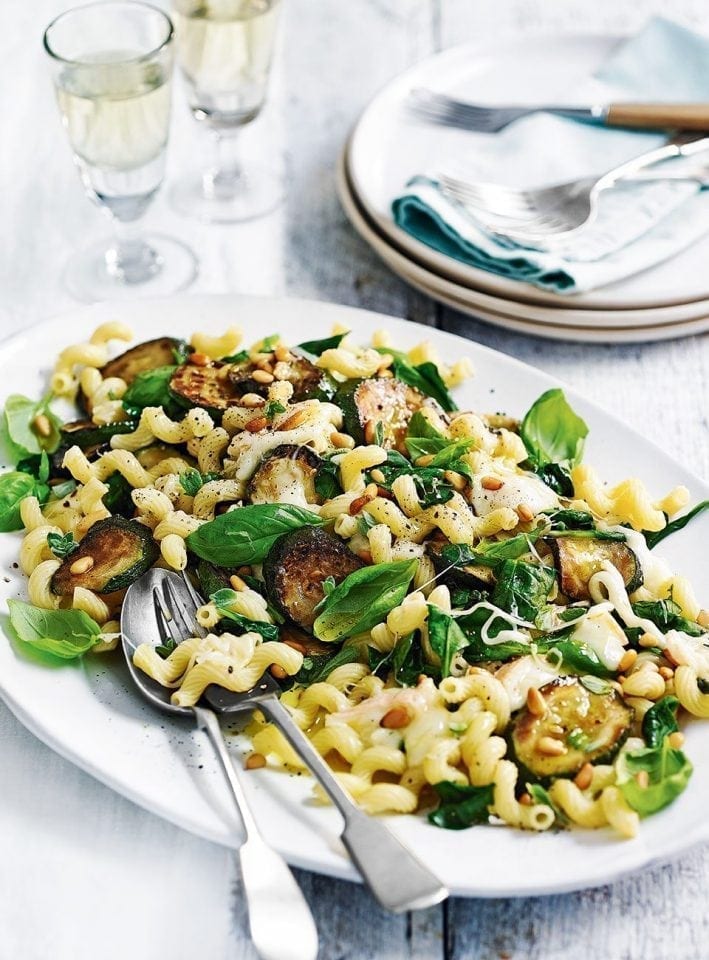 Fried courgette, cheese and spinach pasta