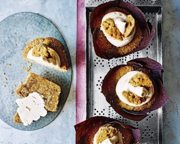Coffee butterfly cakes