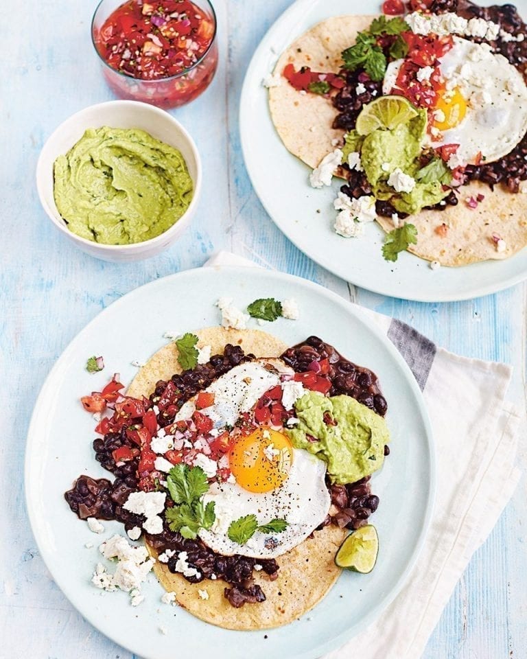 Vegetarian huevos rancheros