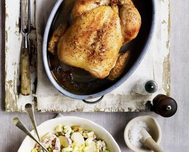 Roast chicken with leeks, peppers and olives